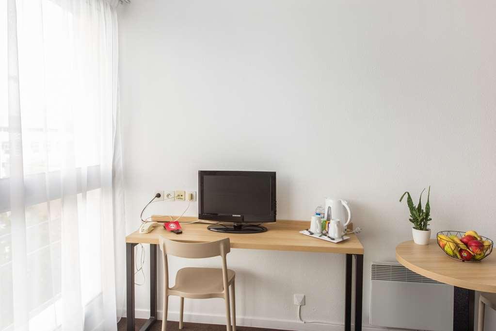 Comfort Aparthotel Le Mans Pokoj fotografie
